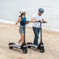 KuKirin M4 Max elektrinis paspirtukas – 800W, 45 km/h, iki 64 km nuotolis